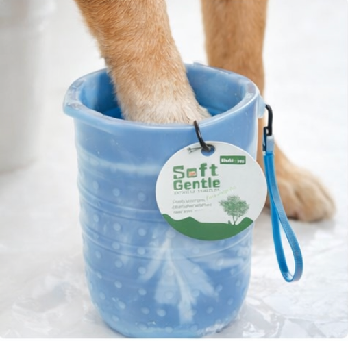 Blue pet bath cup with a paw inside, featuring a 'Soft Gentle' label.